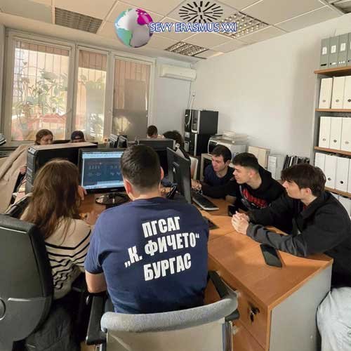 ESTUDIANTES ERASMUS+