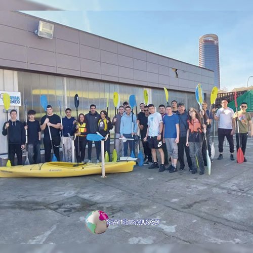 Участниците от направление “Автотранспорт” усъвършенстват уменията си в реална работна среда