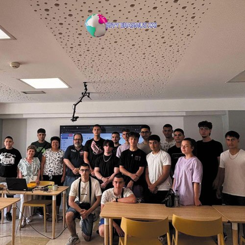 Futuro en Acción: Estudiantes de Targovishte Impulsan sus Habilidades STEAM en un Curso Erasmus+